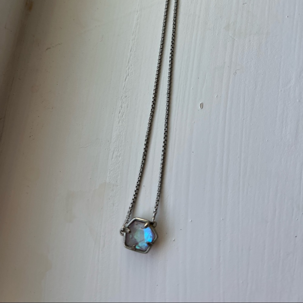 Kendra Scott Necklace